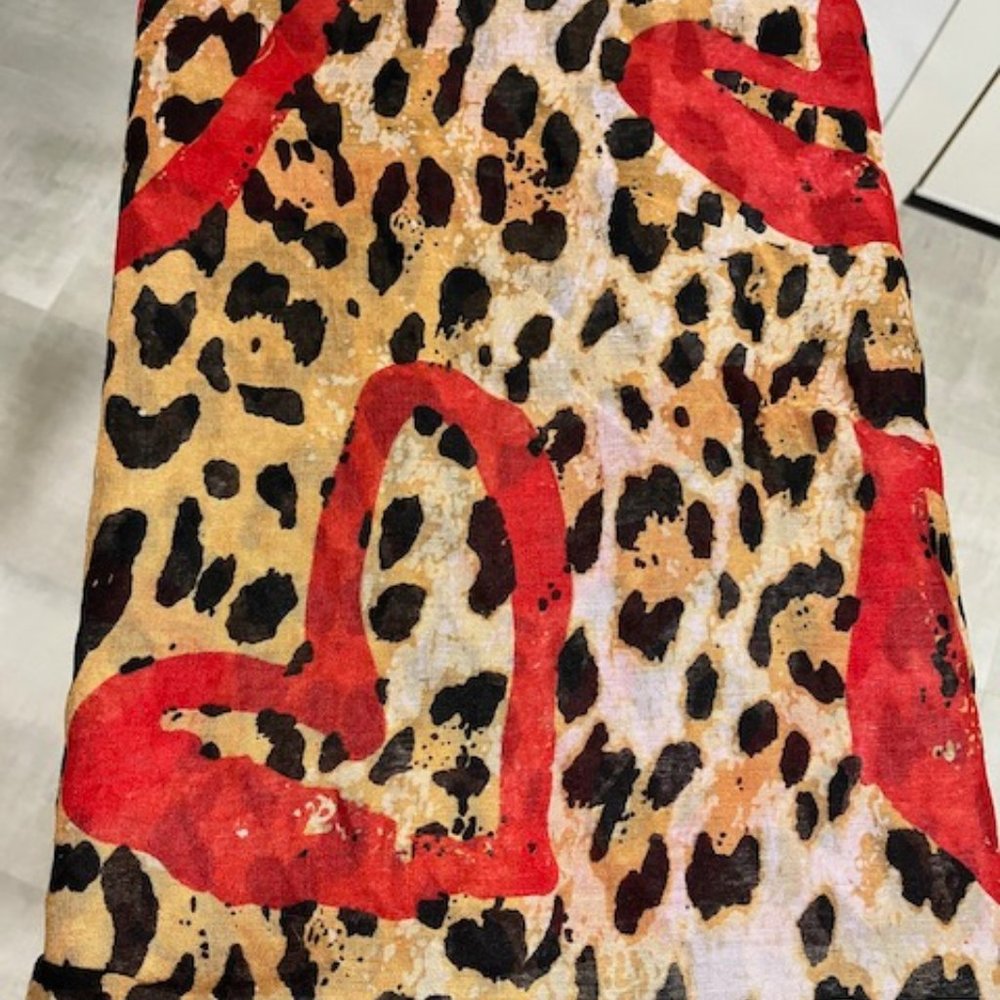 Cheetah/Leopard Print Acrylic Valentine's Day Scarf